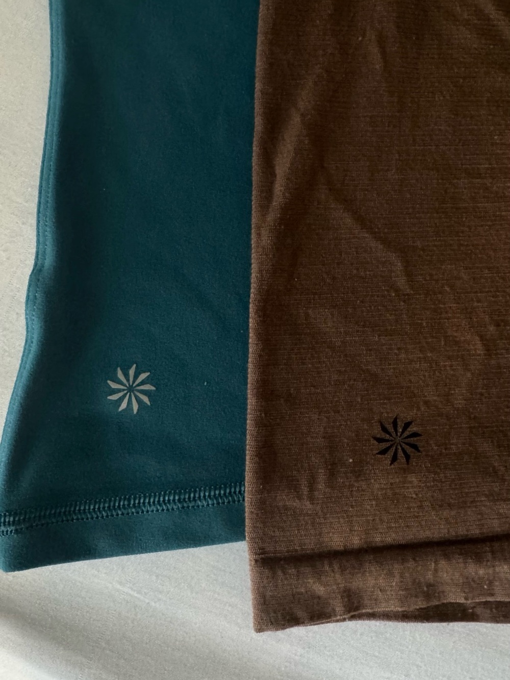 2 athleta tops